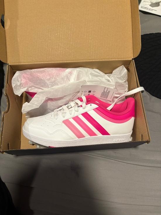 Girls addidas - Picture 2 of 2